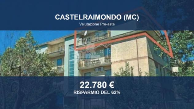 Immobile in asta di 121 m² con più di 5 locali in vendita a Castelraimondo