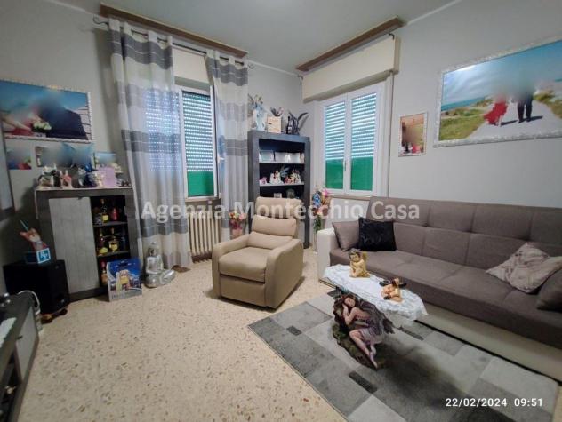 Casa singola con due appartamenti più mansarda e ampio scoperto esclusivo. - Foto 13
