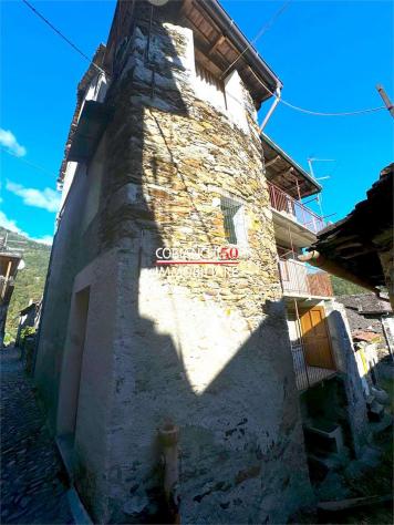 V000712 - ROVEGRO , PALAZZOTTO DA RISTRUTTURARE IN CENTRO - Foto 3