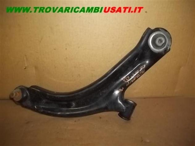 BRACCIO OSCILLANTE SOSP. ANT.D. 1.5 DCI RENAULT MEGANE (C84/B84) 3p / 5p  Meccanica  Assale  Tiranteria  Braccio oscillante ant. d RENAULT - GRAND SCE