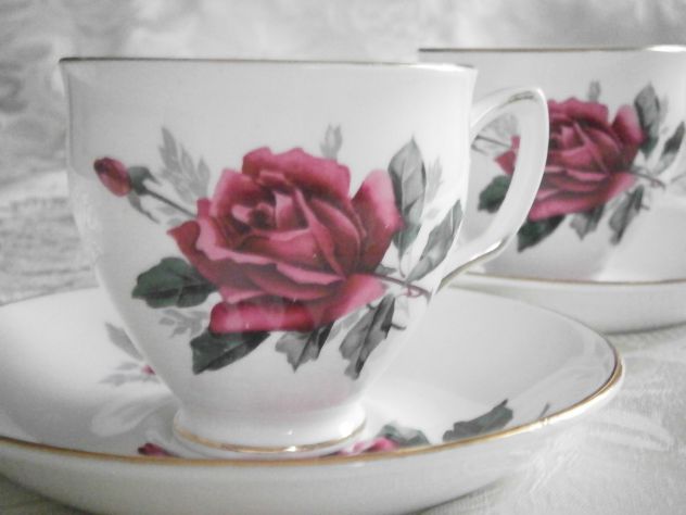 Duchess Bone China England" - Set tazzine antiche in porcellana inglese anni 30'