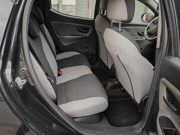 LANCIA YPSILON 0.9 ECOCHIC GOLD CV84 KW62 - Foto 9