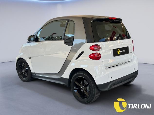 smart fortwo Fortwo 1.0 mhd Teen II 61cv - Foto 2