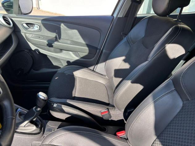 RENAULT Clio 1.5 dCi 8V 90CV S&S 5p. Duel - Foto 6