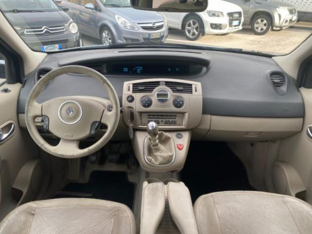 RENAULT Grand Scenic 1.9 dCi/130CV Luxe OK DISTRIBUZIONE rif. 22454003 - Foto 9