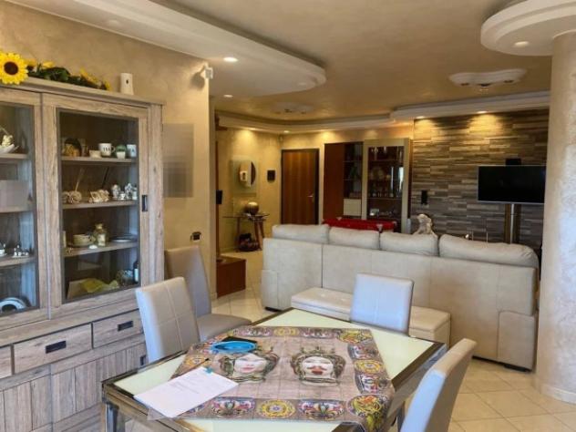 Immobile in asta di 114 m² in vendita a Misterbianco - Foto 2