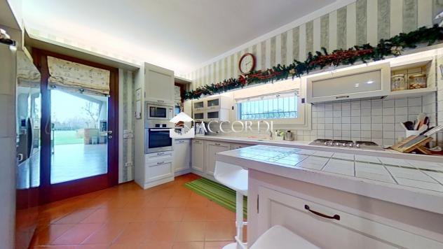 VILLA di 7 vani e di 430 mq (MONTEBELLUNA) rif. DG237AB - Foto 7