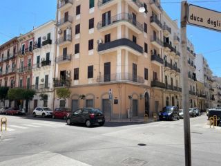 Camera Luminosa a due passi da Facoltà di Medicina e SS. Annunziata! 