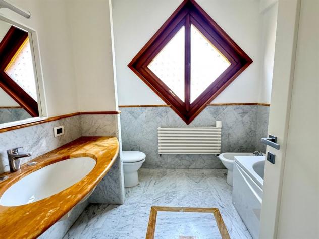 MONZA in zona residenziale AFFITTASI ULTIMO PIANO APPARTAMENTO CON TERRAZZO - Foto 17