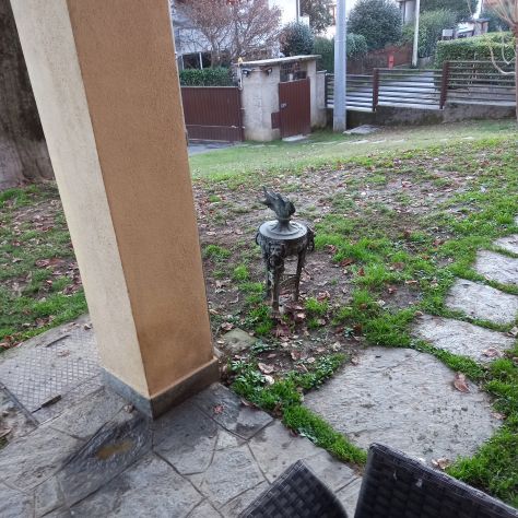 tripode con fiamma - Foto 3
