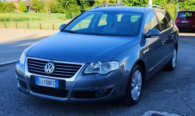 Volkswagen Passat 2.0 16V FSI 4mot. Var. Highline