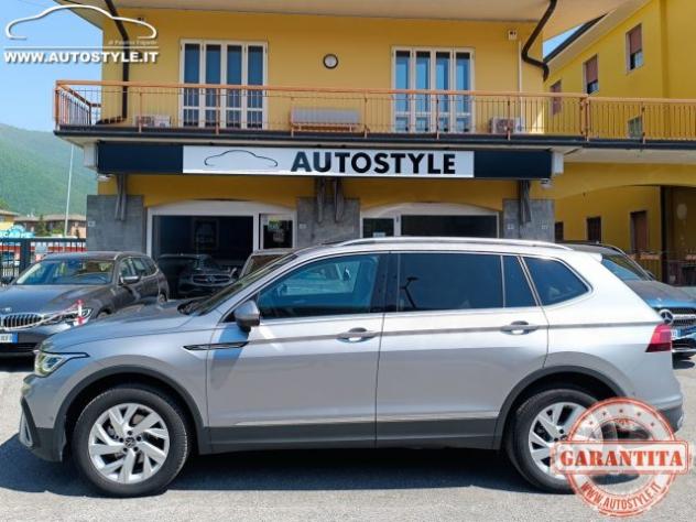 VOLKSWAGEN Tiguan Allspace 2.0 TDI DSG *7 POSTI* Elegance 150Cv rif. 24040802 - Foto 6
