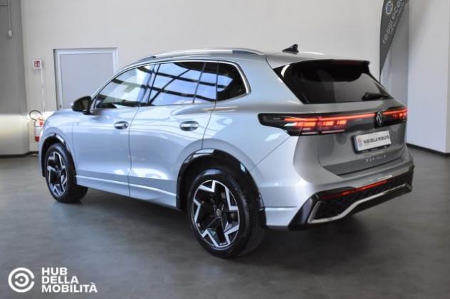 VOLKSWAGEN Tiguan 2.0 TDI 150 CV DSG R-Line rif. 23983670 - Foto 6
