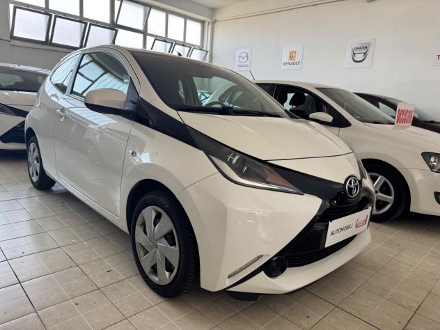 Toyota Aygo 1.0 VVT-i 72 CV 3 porte x-cool
