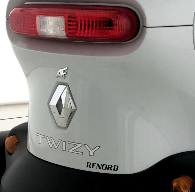 Renault Twizy Renault Twizy * NECESSARI 16 ANNI E PATENTE B1* - Foto 5