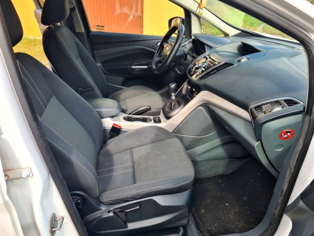 2012 - Ford C-Max 1.6 TDCi 115cv - Foto 6