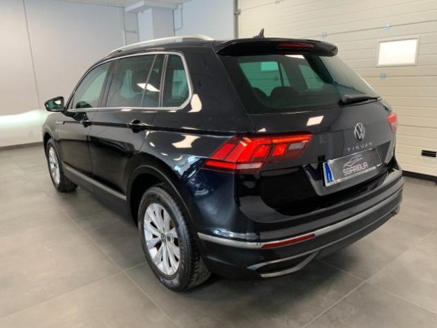 VOLKSWAGEN Tiguan 2.0 TDI Automatico DSG Elegance rif. 23904799 - Foto 4