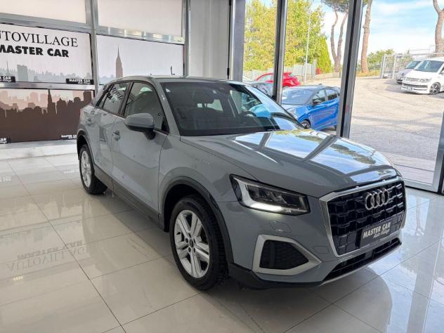 AUDI - Q2 - 35 TFSI S tronic - Foto 3
