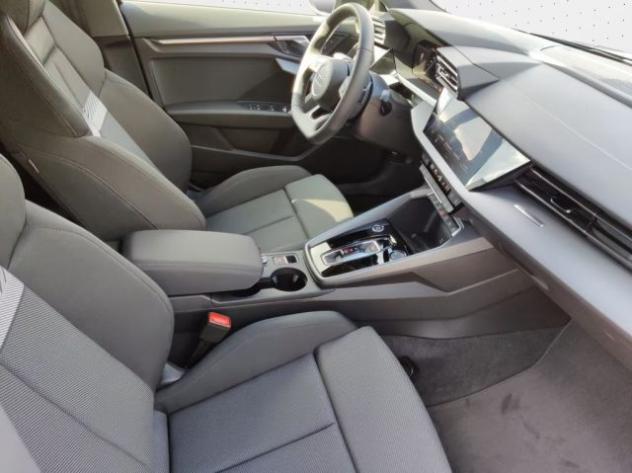 AUDI A3 allstreet 35 TFSI S tronic Business Advanced rif. 22804166 - Foto 6