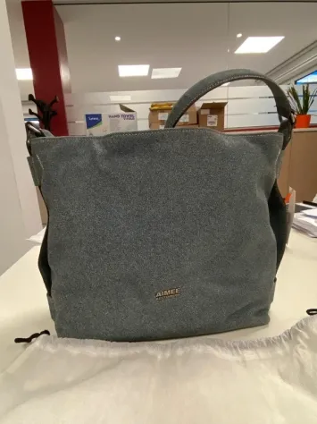 Borsa in jeans dal design senza tempo Aimee Kestenberg usata - Foto 2