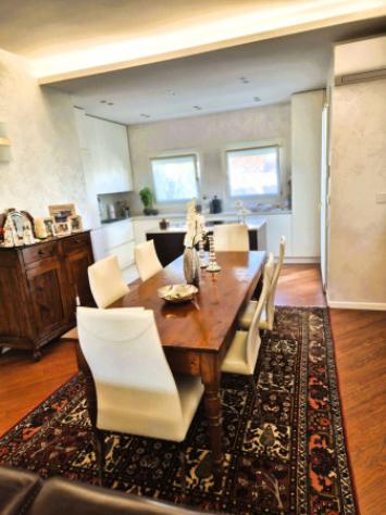Villa di 268 m² con più di 5 locali e box auto doppio in vendita a Mirano - Foto 7