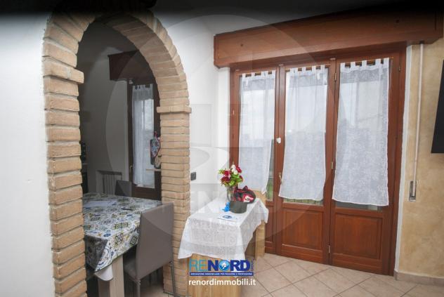 RIF. VIL3050 - S.COLOMBANO AL LAMBRO - Appartamento ristrutturato di tre locali, servizi, balcone e cantina. - Foto 6