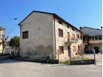 Immobile in asta di 160 m² con più di 5 locali e box auto in vendita a Trissino