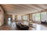 Design Loft with Private Parking