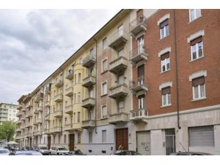 Stanza in appartamento in affitto a Torino