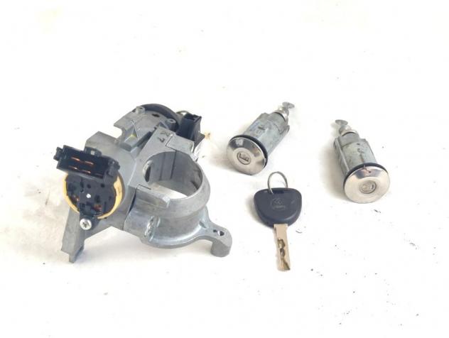 4408A040 KIT BLOCCHETTI ACCENSIONE APERTURA CON CHIAVE MITSUBISHI COLT 1.1 B 55KW 5M 5P (2008) RICAMBIO USATO - Foto 8