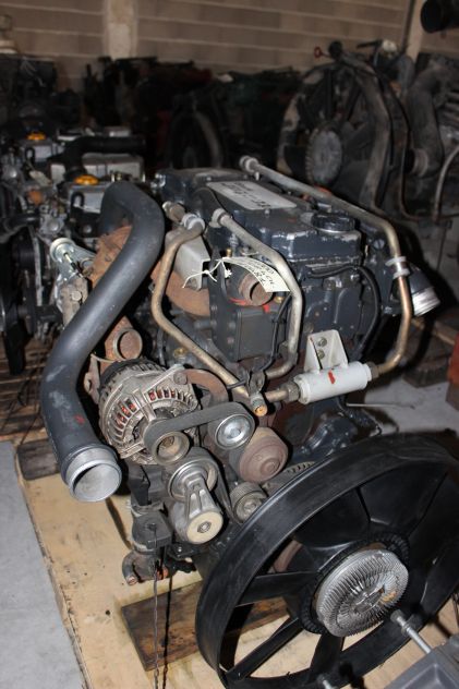 Motore USATO TECTOR 4 CILINDRI F4AE0481