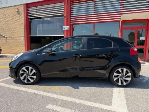 Kia Rio 5p 1.1 crdi high tech stop, NEOPATENTATI OK! - Foto 3