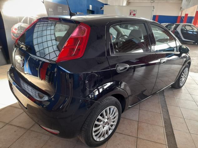 Fiat Punto 1.3 MJT II S&S 95 CV 5 porte Street - Foto 6
