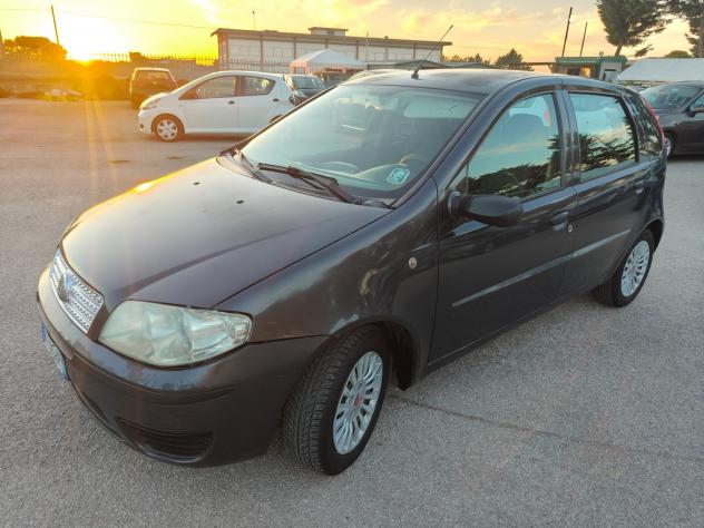 Fiat Punto 1.3 Multijet 16V 5 porte Dynamic - Foto 3