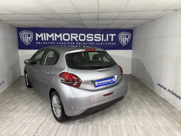 Peugeot 208 Allure BlueHDi 100 - Foto 8
