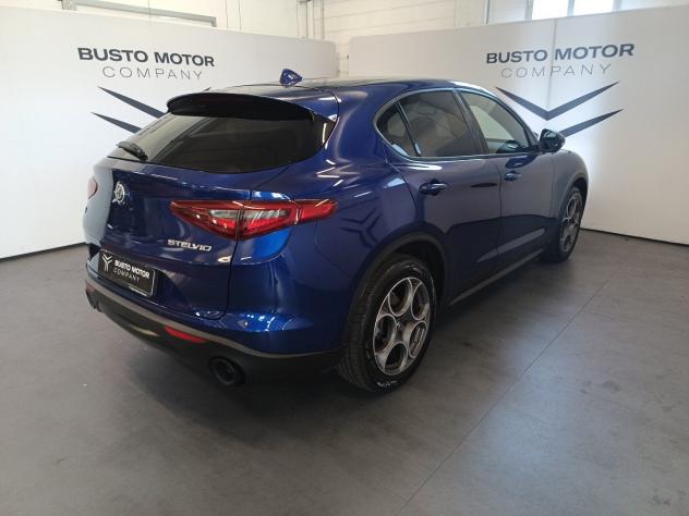 Alfa Romeo Stelvio Stelvio 2.2 t Executive Q4 190cv auto - Foto 4