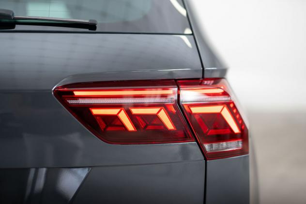 Volkswagen Tiguan 2.0 tdi Elegance 150cv dsg *IQLight LED Matrix*Easy Open*Drive Assistence Pack*Navigatore Discover Media* - Foto 10