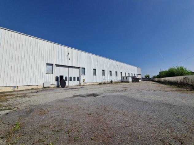 Immobile di 8250 m² con più di 5 locali in vendita a Abbiategrasso - Foto 3