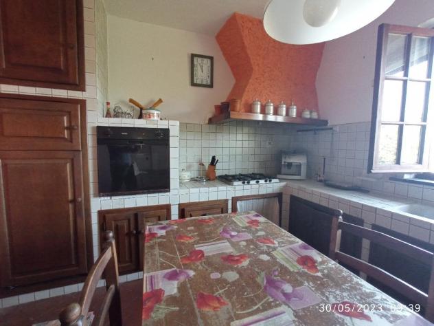 APPARTAMENTO INDIPENDENTE di 5 vani e di 90 mq (MASSAROSA) rif. 136 - Foto 19