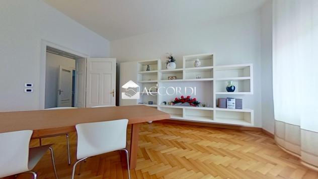 APPARTAMENTO di 5 vani e di 190 mq (MERANO) rif. DA321A
