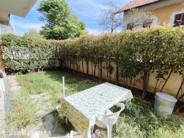 Appartamento arredato con giardino. - Foto 11