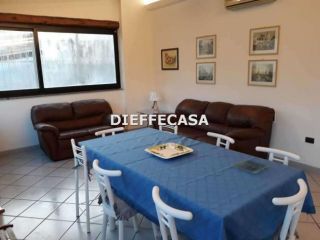 A1646 - In affitto casa arredata in centro storico