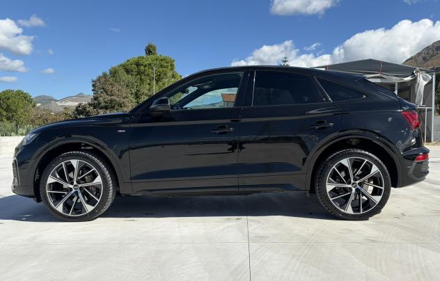 Audi Q5 SPB S Line Plus 2.0 TDI 204CV S-Tronic quattro 40 - Foto 7