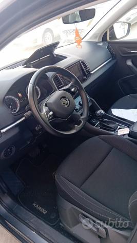 Skoda Karoq 2.0 TDI SCR 115 CV Executive SINISTRAT - Foto 7