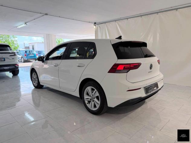 Volkswagen Golf VIII 2020 2.0 TDI 150cv DSG FARI LED-NAVI-LUCI AMBIENTE - Foto 6