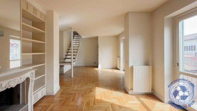 4 locali ultimo piano, appartamento su due livelli in casa d'epoca ristrutturata. - Foto 5