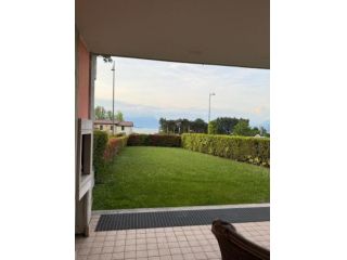 Trilocale vista lago