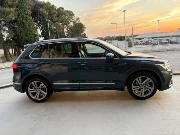 VOLKSWAGEN Tiguan 2.0 TDI 150 CV SCR DSG R-Line LUCI AMBIENTE rif. 23947272 - Foto 4