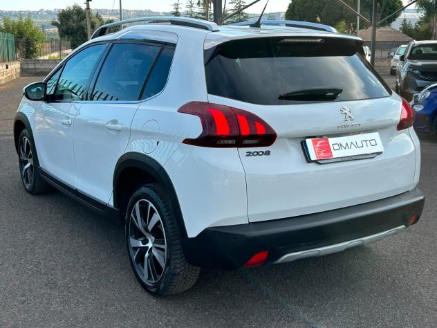 Peugeot 2008 BlueHDi 100 Black Matt - Foto 5
