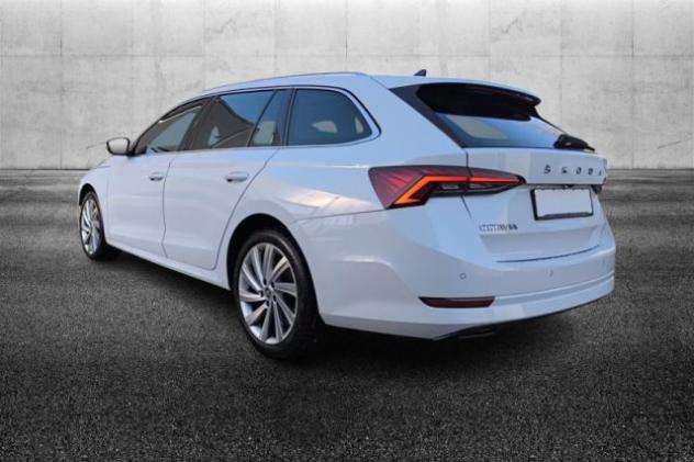 SKODA Octavia 2.0 TDI EVO SCR DSG Style rif. 23759126 - Foto 3